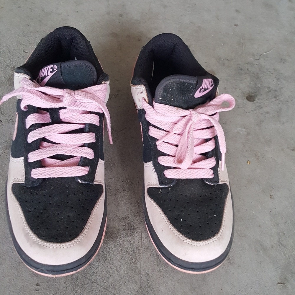 Nike shoes